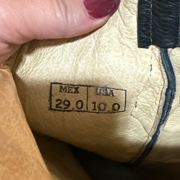 EUC - Justin Black Leather Cowboy Boots - Size 10 main image 6